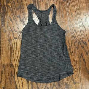Lululemon keyhole back cotton tank in gray